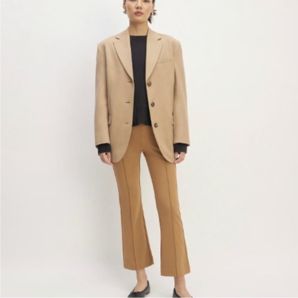 Everlane Dream Kick Flare Pants Side Zipper Tan Trouser
Women’s Size XS - Picture 5 of 6
